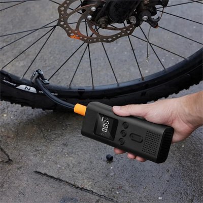 Pompe à vélo électrique